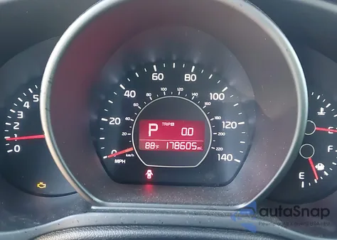 2017 Kia Soul from USA, damaged, VIN KNDJN2A29H7447348